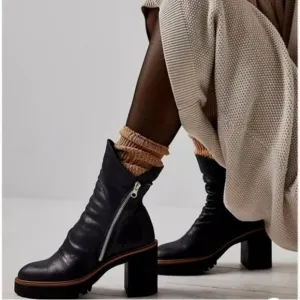 Free People Jack Zip Ankle Boots Black Leather Pull-On Block Heel Sz 37 US 7