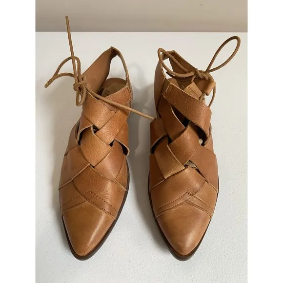 Free People Sandals Women Size 8.5 Destino Brown Woven Leather Flats Lace-Up