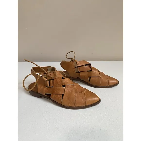 Free People Sandals Women Size 8.5 Destino Brown Woven Leather Flats Lace-Up