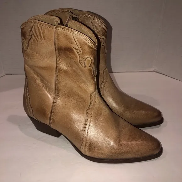 Free People Tan Leather New Frontier Western Cowboy Booties Boots Shoes 8/38