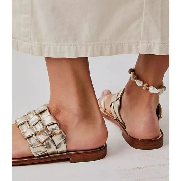 FREE PEOPLE Woven River Sandals / Platina Gold