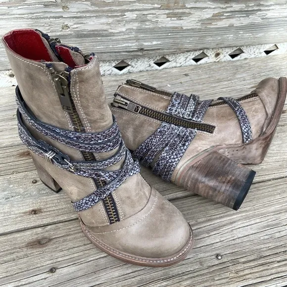 FREEBIRD by Steven Balboa Boot in Ice Multi Leather Women's Size 8