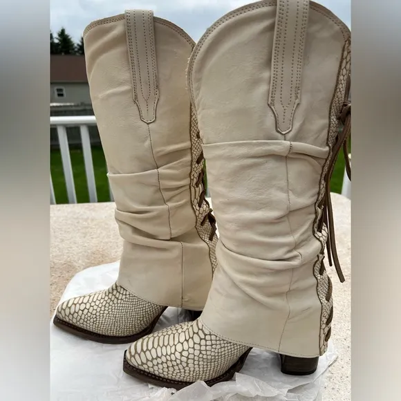Freebird Jules white sz 9