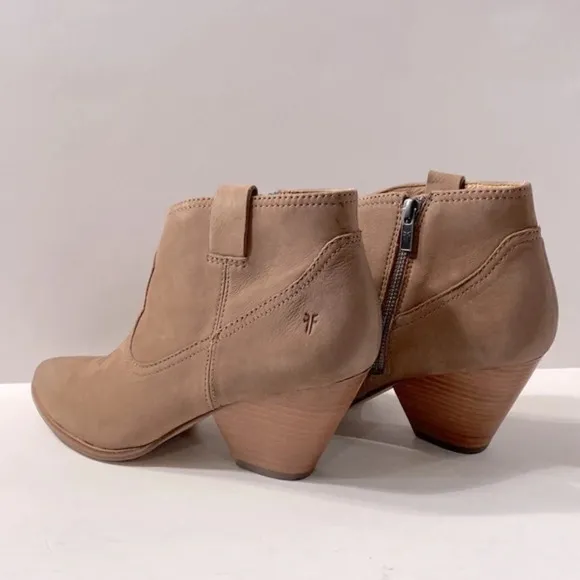 Frye &quot;NEW&quot; Western Dusty Rose Rory Leather Cowboy Pointed Toe Ankle Boots Size 9