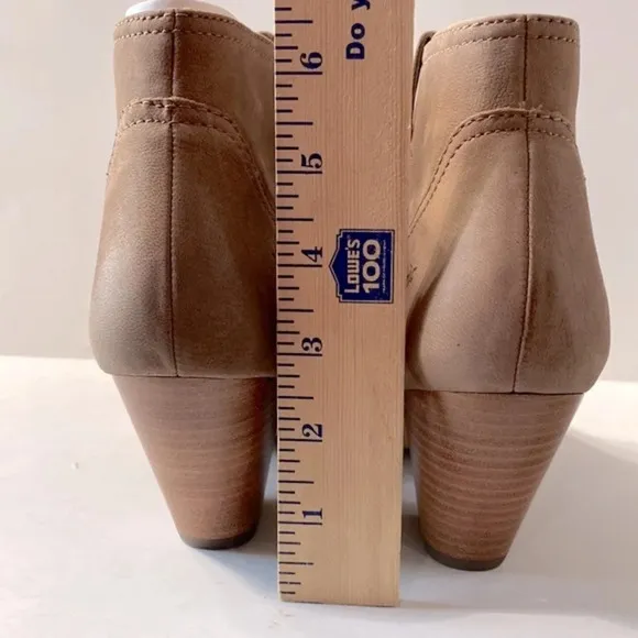 Frye &quot;NEW&quot; Western Dusty Rose Rory Leather Cowboy Pointed Toe Ankle Boots Size 9