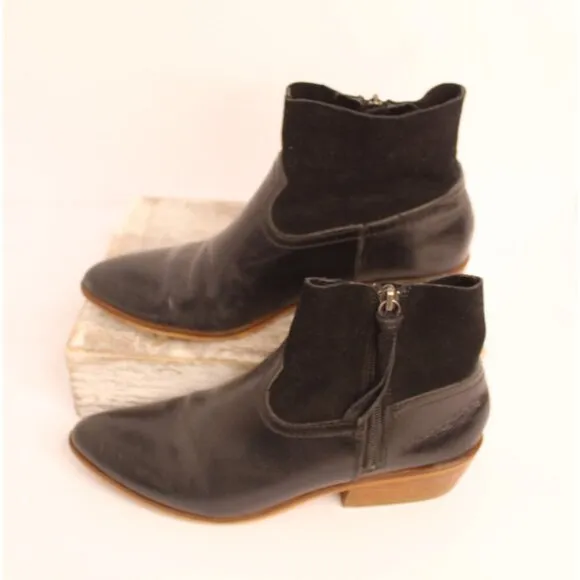 Frye and Co. Women's 9 Black Suede &amp; Leather Rubie Zip Ankle Boots