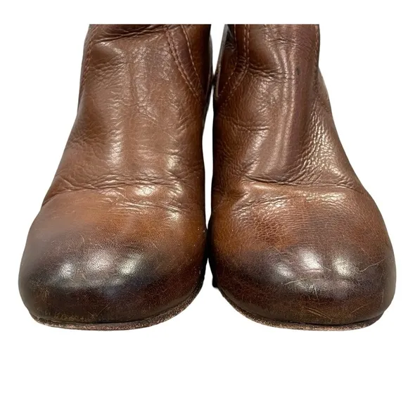 Frye Carson Leather Hidden Wedge Cognac Ankle Booties Size 7