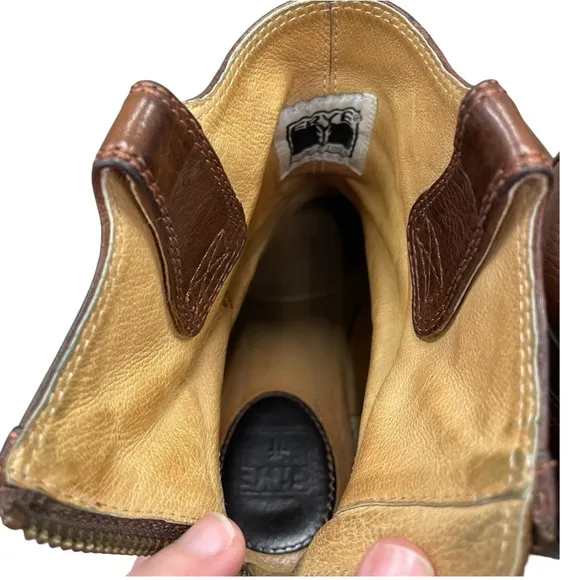 Frye Carson Leather Hidden Wedge Cognac Ankle Booties Size 7