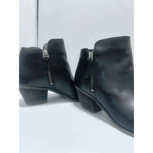 Frye Judith Double Zip Leather Ankle Boots in Black