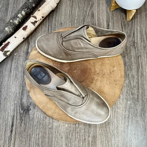 *FRYE | Mindy Slip-On Leather Sneaker Shoes in Tan Brown Size 9.5