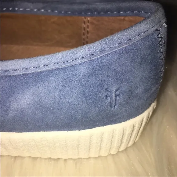 FRYE Sz 6 Camille Blue Ivy Suede Slip-On Shoes/Sneaker