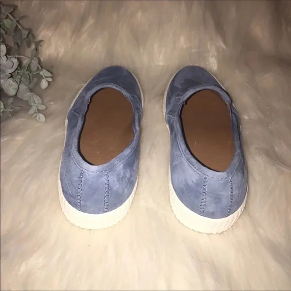 FRYE Sz 6 Camille Blue Ivy Suede Slip-On Shoes/Sneaker