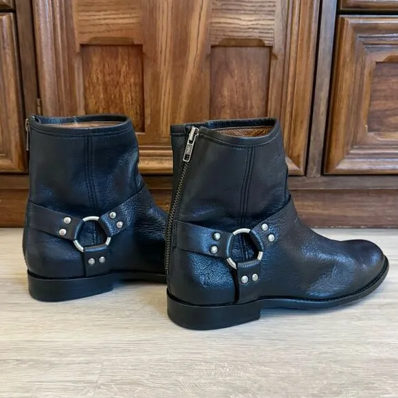 Frye Veronica Harness Moto Ankle Boots Black Leather Silver 8