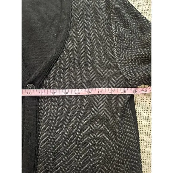 Gap cardigan black size medium