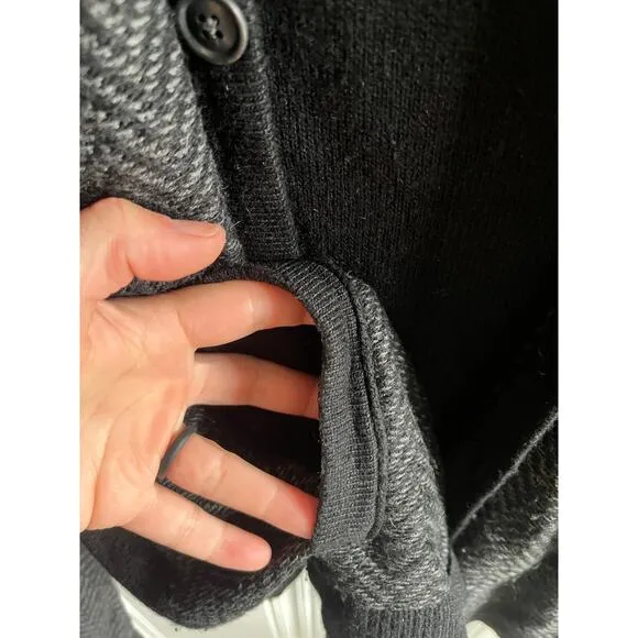 Gap cardigan black size medium