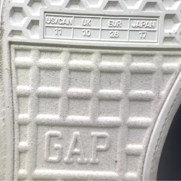 Gap/‎ Peanuts Collaboration- High-Top Sneakers - White/Yellow, Size:11 Toddler
