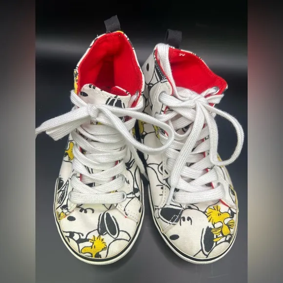 Gap/‎ Peanuts Collaboration- High-Top Sneakers - White/Yellow, Size:11 Toddler
