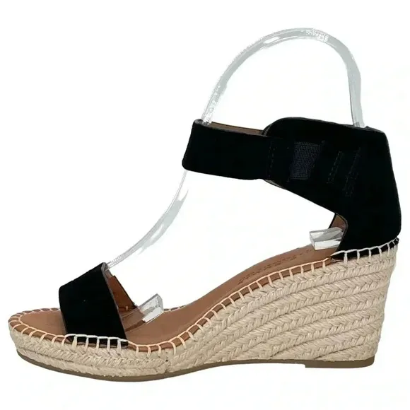 Gentle Souls Kenneth Cole Charli Ankle Strap Womens Wedge Sandals Size 5.5M