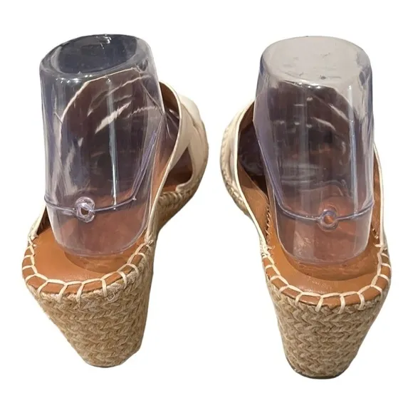 Gentle Souls Womens Charli Off White Woven Wedge Sandals 9