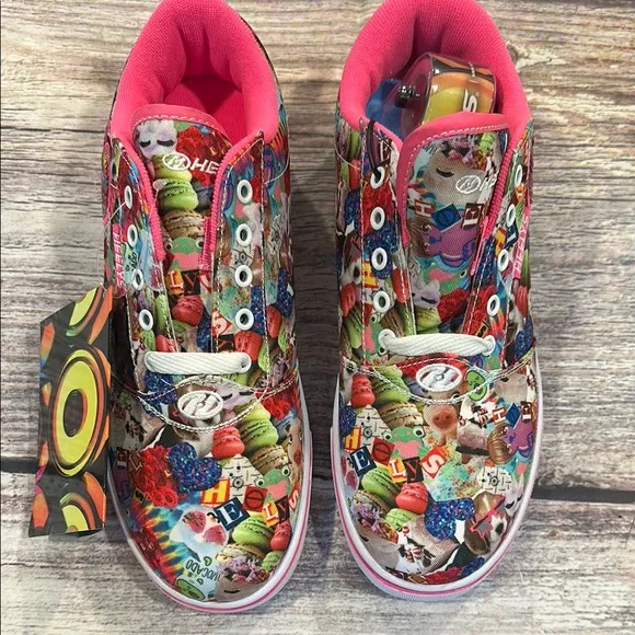 Girls Heelys Little Kid (Sz 8) and Big Kid (Sz 9) Pro 20 Print Sneakers • NWT!