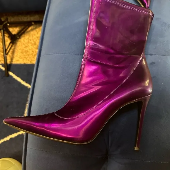 Giuseppe Zanotti Purple Heeled Boots Sleek Silhouette