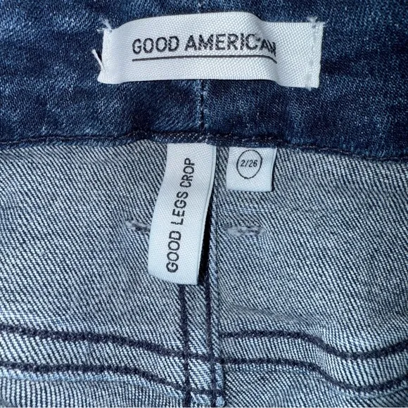 Good American Good Legs Crop Jeans Mid Rise Skinny Leg Distressed Raw Hem Sz 2