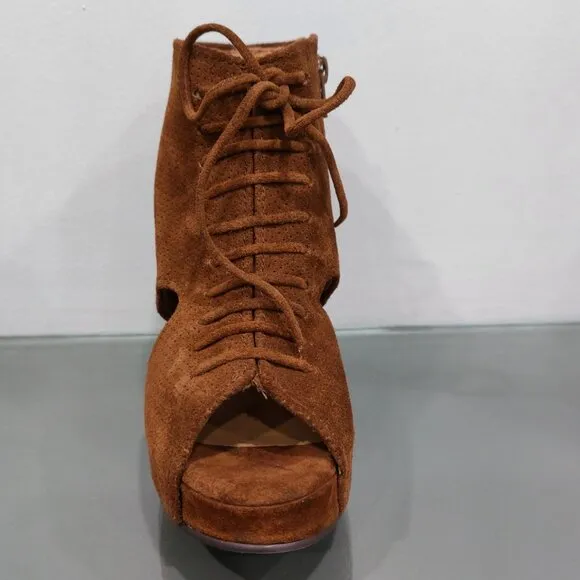 💋GORGEOUS VTG BOHO CHIC💋 Mary Roks Perforated Suede Wedge Bootie in Cognac