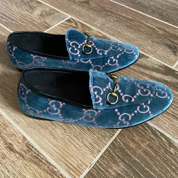 Gucci Velvet shoes