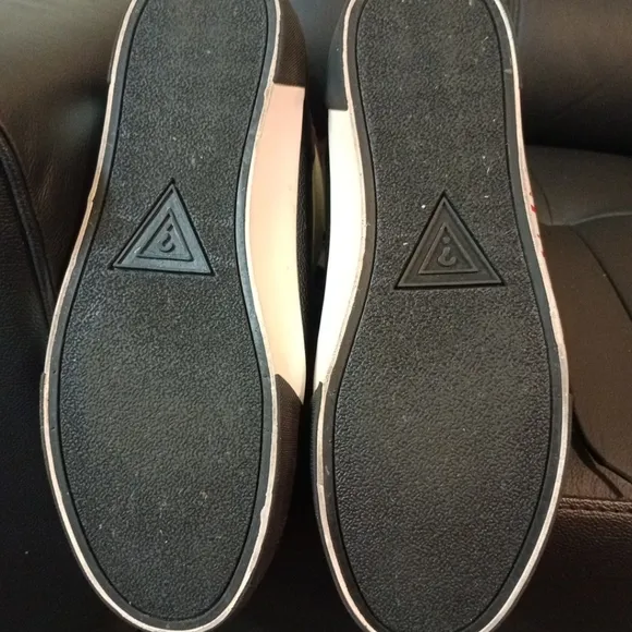 Guess high top shoes size 10 for men