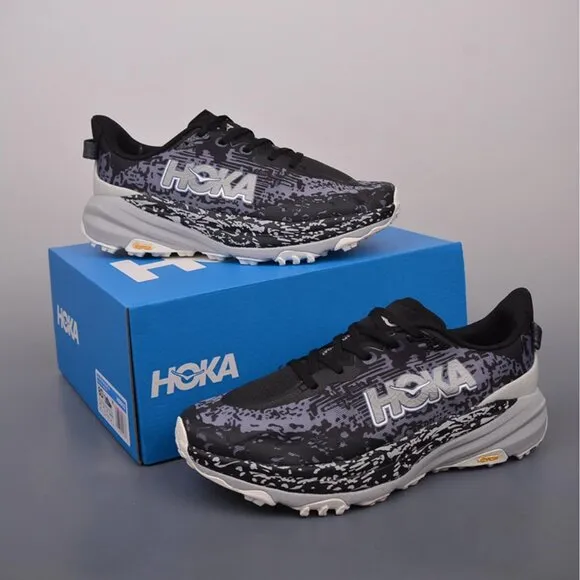 Hoka One One M Speedgoat 6 Low Top Running Shoes