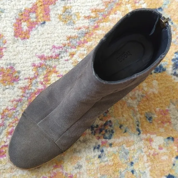 Hoss Intropia Classic Suede Leather Round Toe Block Heel Ankle Booties Gray 38