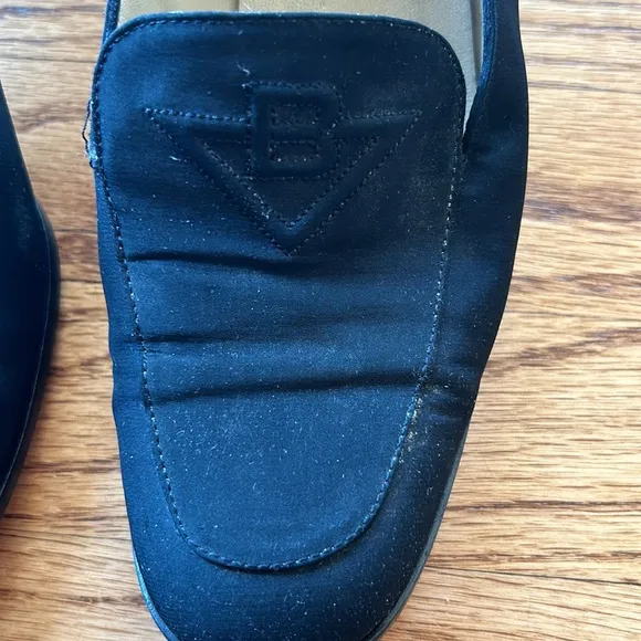 HOST PICK: Vintage Bottega Veneta Made In Italy black heeled shoes Size 7B