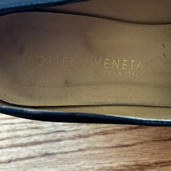 HOST PICK: Vintage Bottega Veneta Made In Italy black heeled shoes Size 7B