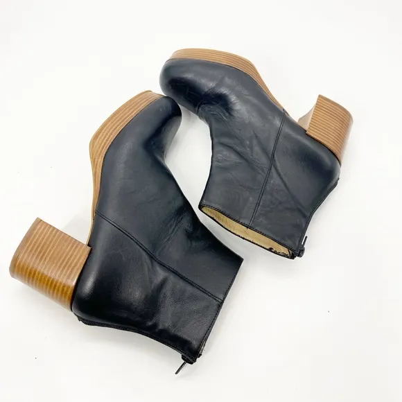Intentionally Blank Women’s Speed Platform Boots Sz 40/10 Black Leather
