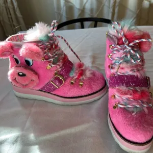 Irregular Choice plushie bear sneakers sz 9