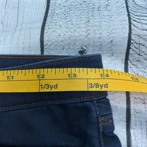 J BRAND Skinny Jeans