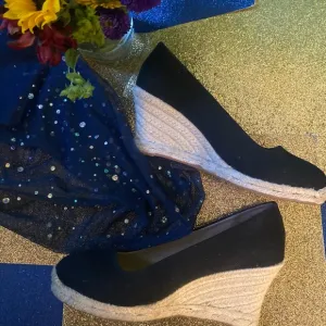 J.CREW BLACK CANVAS ESPADRILLE WEDGE HEEL Shoes EUC ELEGANT CLASSIC 7.5
