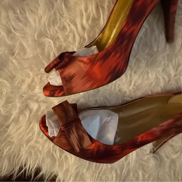 J.CREW peep toe bow heels in orange brown magenta painterly pattern Size 10 rare
