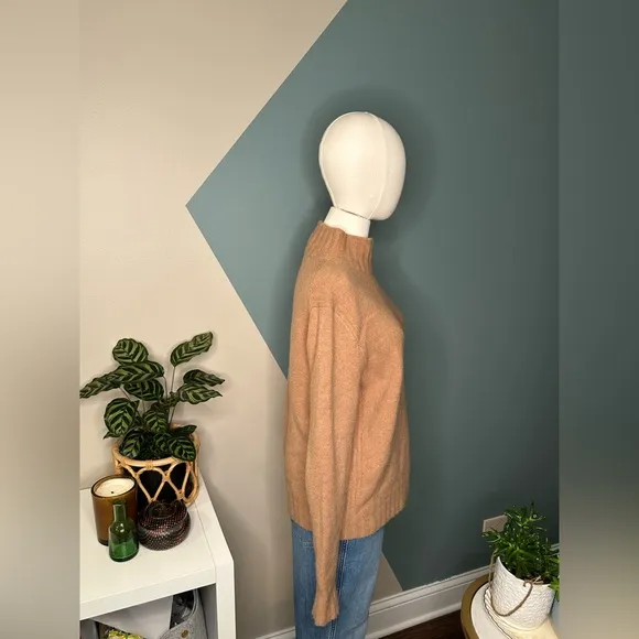 J.Crew Wool Alpaca Blend Turtleneck Sweater Classic Minimalist Neutral Chic Med
