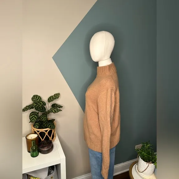 J.Crew Wool Alpaca Blend Turtleneck Sweater Classic Minimalist Neutral Chic Med