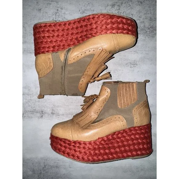 Jeffrey Campbell Brown Leather Upper Platform Shoes Size 8 38