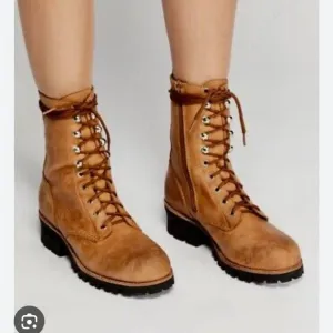 Jeffrey Campbell Free People Lucca Tan Leather Lace Combat Moto Boots