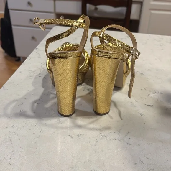 Jessica Simpson | gold “Immie” heels, sz 9