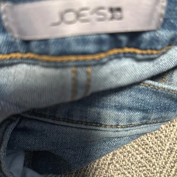 Joe's Jeans   High-Rise Flared Jeans