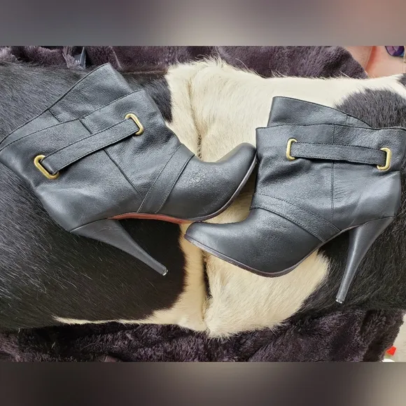 Joie Black Ankle High Heel Leather Boots with Buckle Detail Sz 37.5