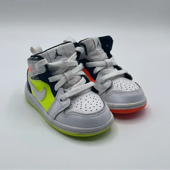 Jordan 1 Mid Notebook Hyper Crimson/Volt