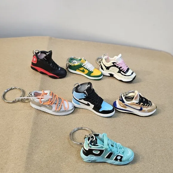 Jordan Black and Yellow Sneaker Accessories