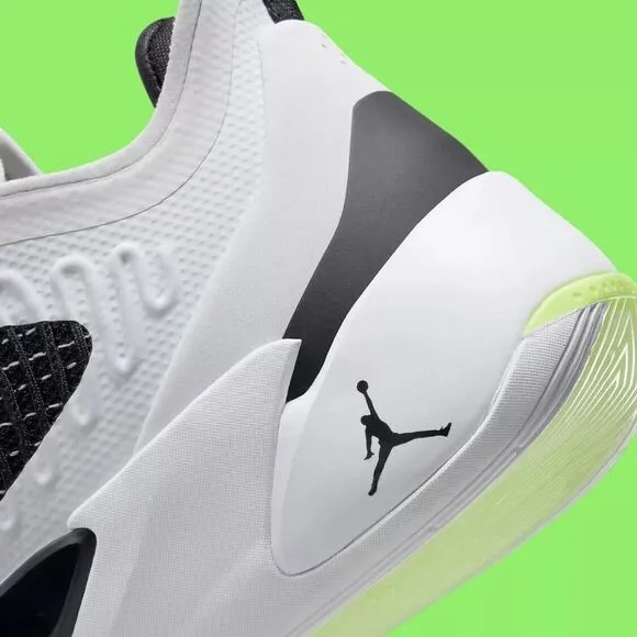 Jordan Luka 1 Men's Size 9 White Black Volt Basketball Shoes DN1772-107