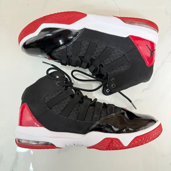 Jordan Max Aura 4 High Top Basketball Black Red Jumpman Sneakers Size 8
