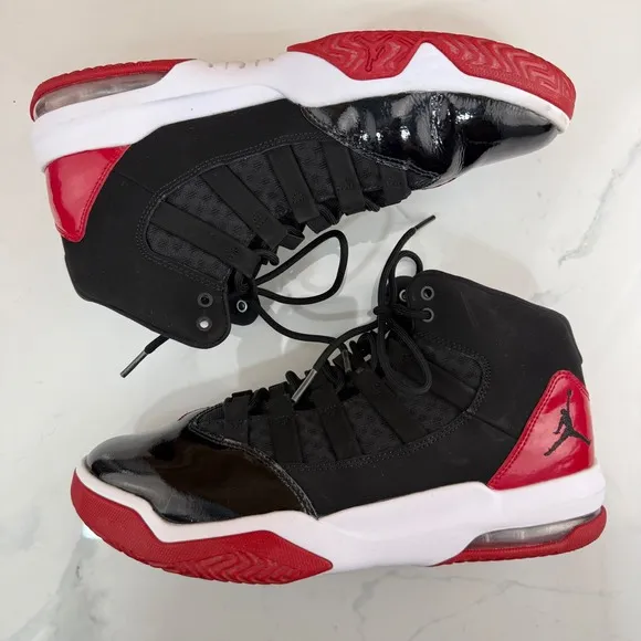 Jordan Max Aura 4 High Top Basketball Black Red Jumpman Sneakers Size 8